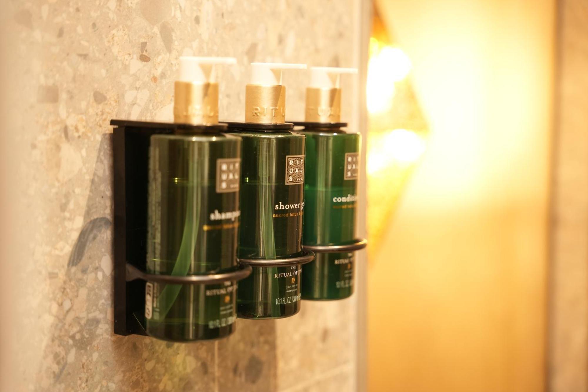 La Suite Boutique Hotel Тирана Екстериор снимка